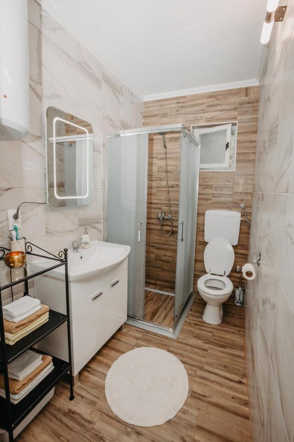 Stan Na Dan Flora Nevesinje Apartment Ngoại thất bức ảnh